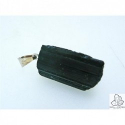 Colgante de Turmalina Negra en bruto