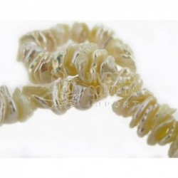 Hilo de Perla Cultivada de agua dulce. Modelo Chip Irregular.
