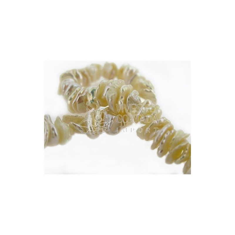 Hilo de Perla Cultivada de agua dulce. Modelo Chip Irregular.