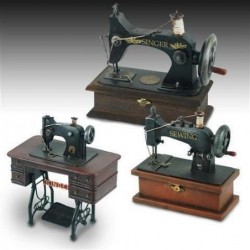 Figura Maquina Coser Retro Metal y Resina 24 cm Surtida (1 unidad)