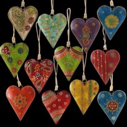 Corazon x12 Colgante de Colores 12 cm
