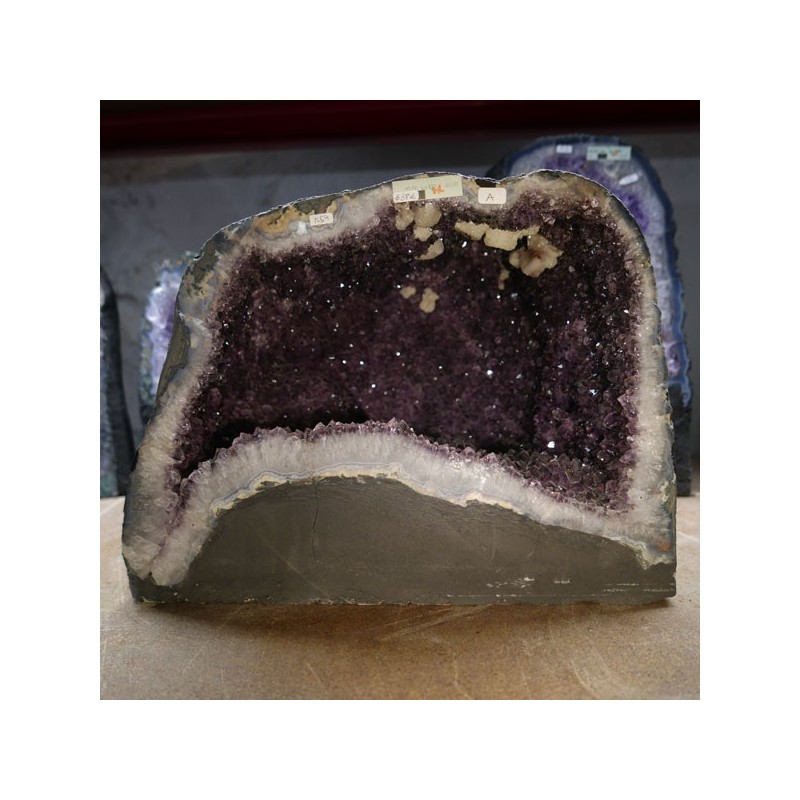 Geoda de Amatista Brasil Calidad A R54