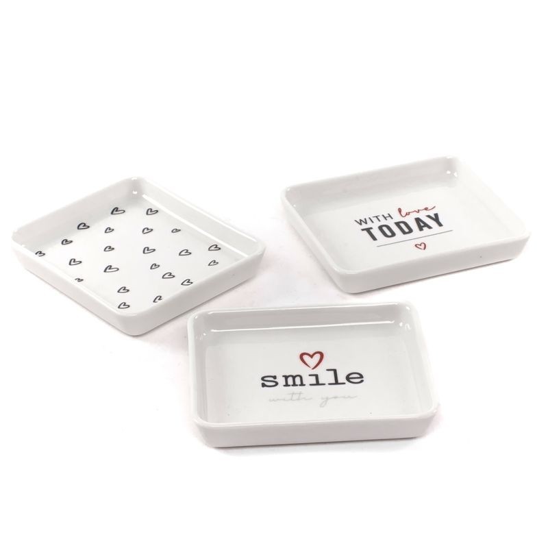 Set Bandeja Decorativa Cuadrada x3 Plato Vaciabolsillos Joyero Cerámica Blanca Corazones Amor 8 cm